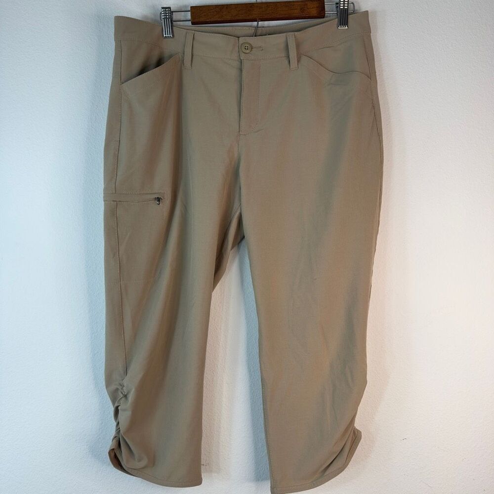 Eddie Bauer Tan Cargo Capri Pants Womens 12 Outdoor Hiking Utility‎ Gropcore